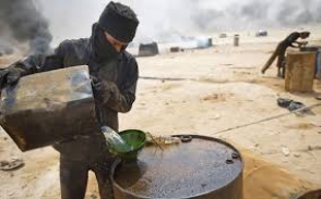 Французский министр: «Нужно пресечь финансирование ИГ за счет нефтяных скважин»